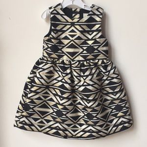 2t (fits a 3t) Toddler Dress